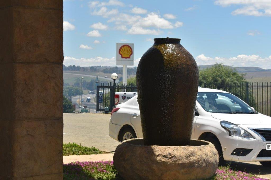 Protea Hotel By Marriott Harrismith Montrose Eksteriør billede