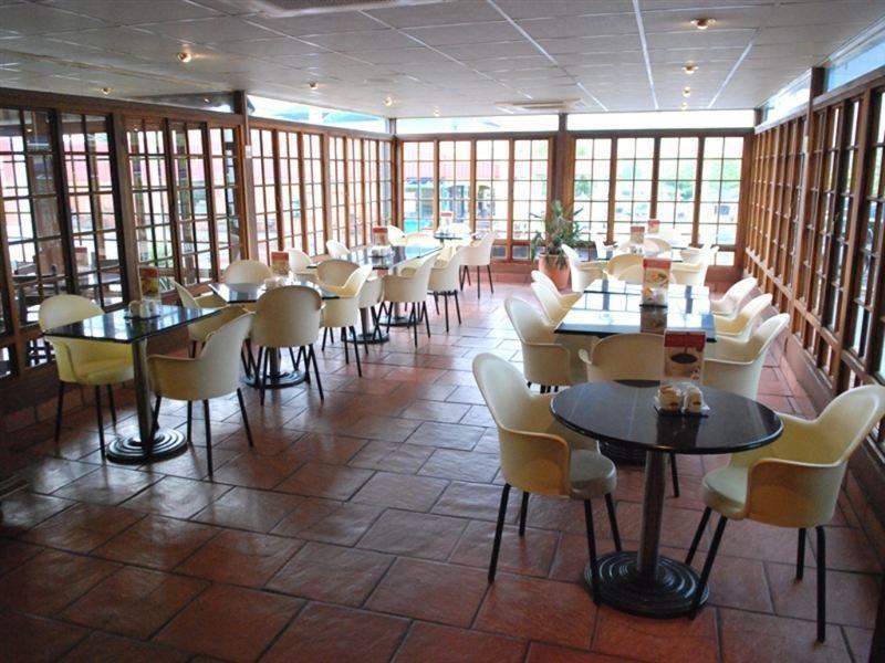 Protea Hotel By Marriott Harrismith Montrose Eksteriør billede